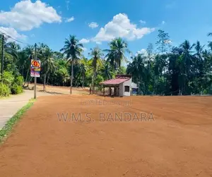 Wathupitiwala Developed Residential Land for Sale - Y 02