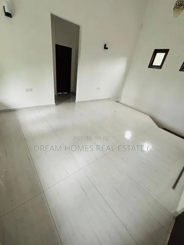 Brand New 2-Storey House for Sale – Athurugiriya, Galwarusa Road