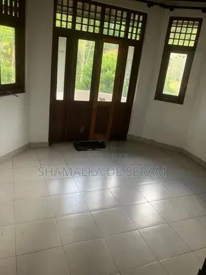 Upstair House for Rent Kadawatha.