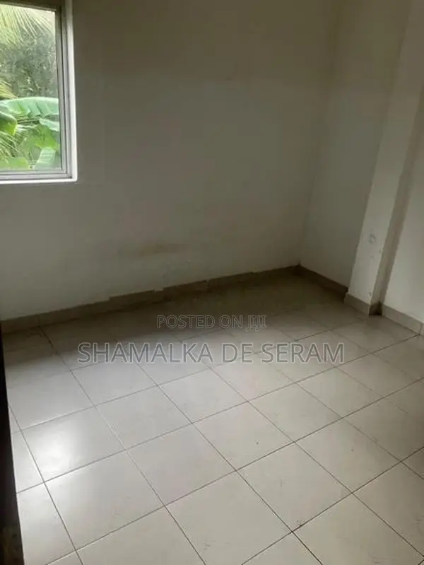 Upstair House for Rent Kadawatha.