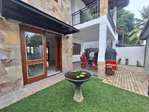thalawathugoda beautiful house for sale