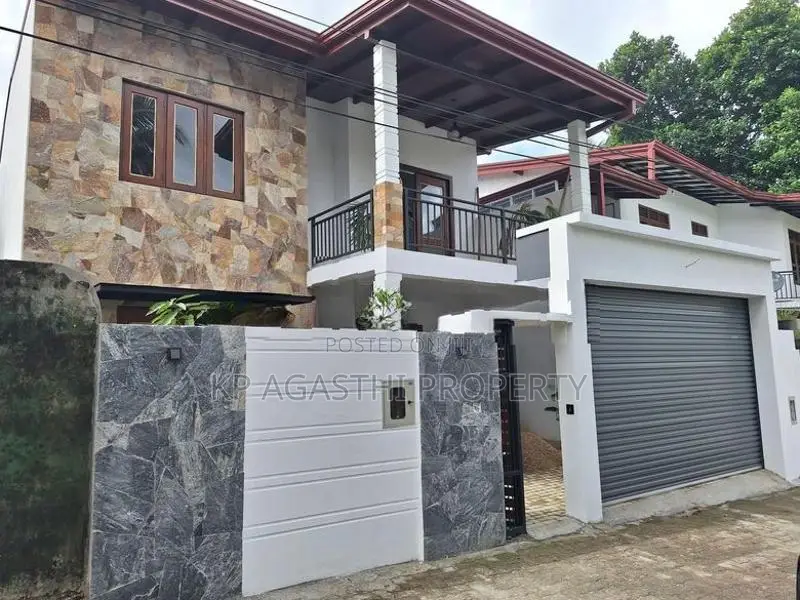 thalawathugoda beautiful house for sale