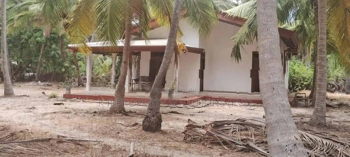 Land for sale on Kalpitiya palaviya main Rd
