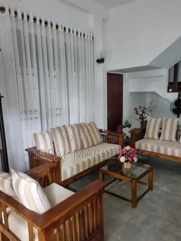 Mulleriyawa - Spacious House for sale