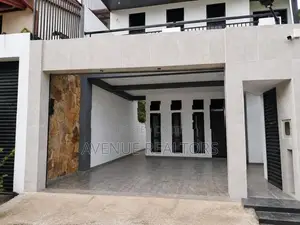 Brand-New Modern 5 Bedroom House for Sale in Homagama (HS4940)