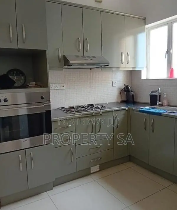 Furnished 3 bedroom Apartment for Rent in Colombo
