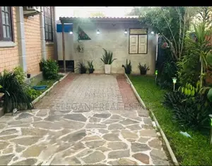 Commercial Property for Rent in Colombo 05 (A6622)