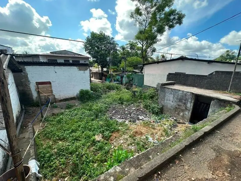 Land For Sale In Kolonnawa