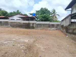 NUGEGODA THALAPATHPITIYA - COMMERCIAL LAND FOR RENT