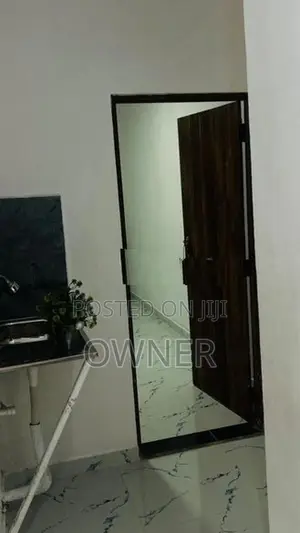 Annex for Rent in Pamunuwila ( Near Kiribathgoda) Only Couples
