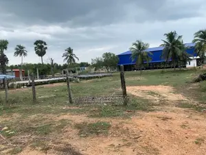 This Land Is Suitable For Business With Residents In Kinniya