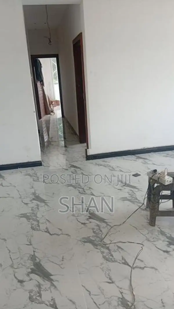 Dehiwala Commercial Building For Rent Suitable Business, Living