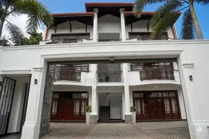 Fully Furnished Villa for Sale - Wattala