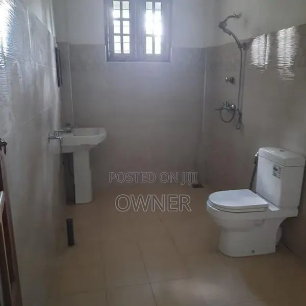 Spacious Three Story House for Rent in Makola