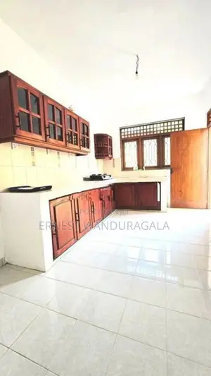 House for Sale in Kottawa -:571