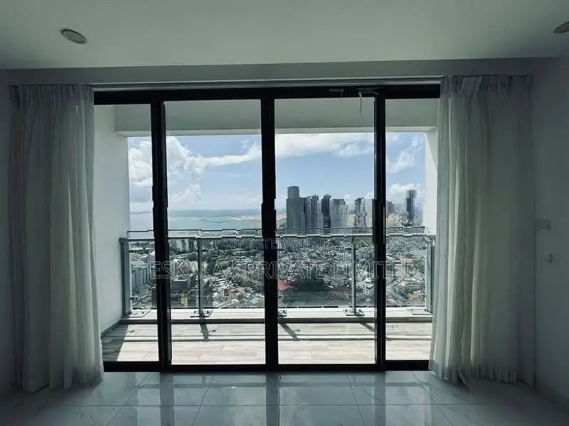 Capital twin peak 3BR Apartment for Rent in Colombo 2 - EA973