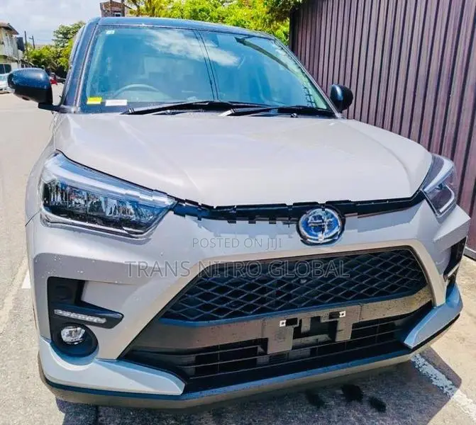 Toyota Raize Z HYBRID BSM 4WAY 2026