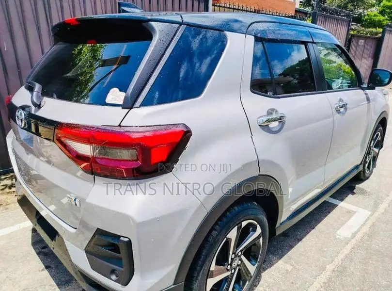 Toyota Raize Z HYBRID BSM 4WAY 2026