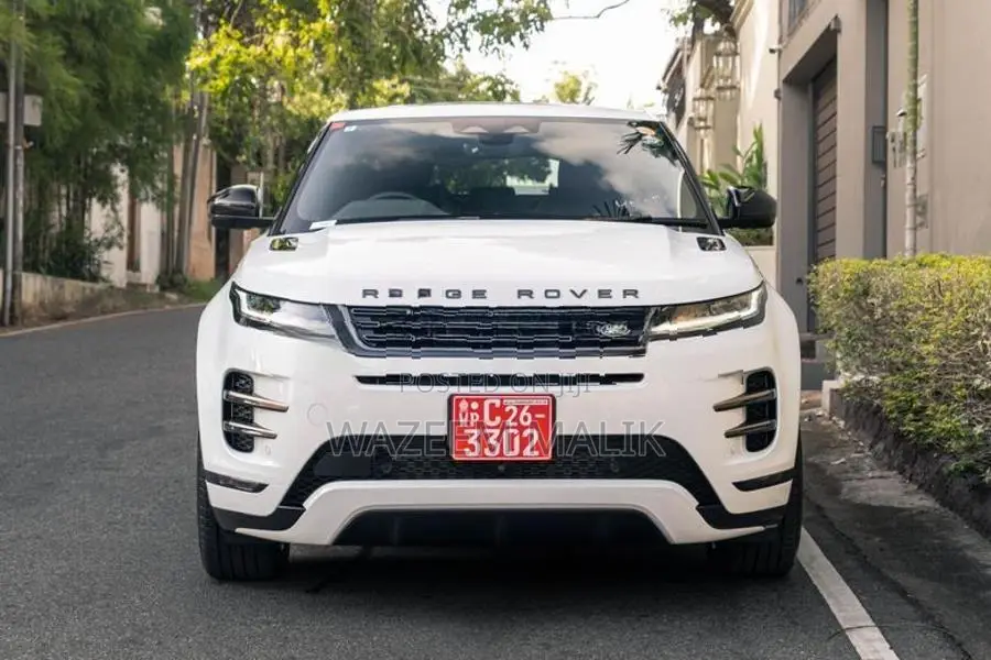 Land Rover Range Evoque P300 HSE 2024