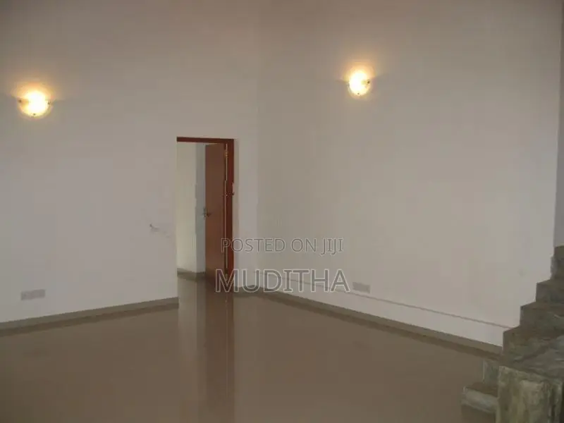 03 Floor Luxury House for Sale Kadawatha