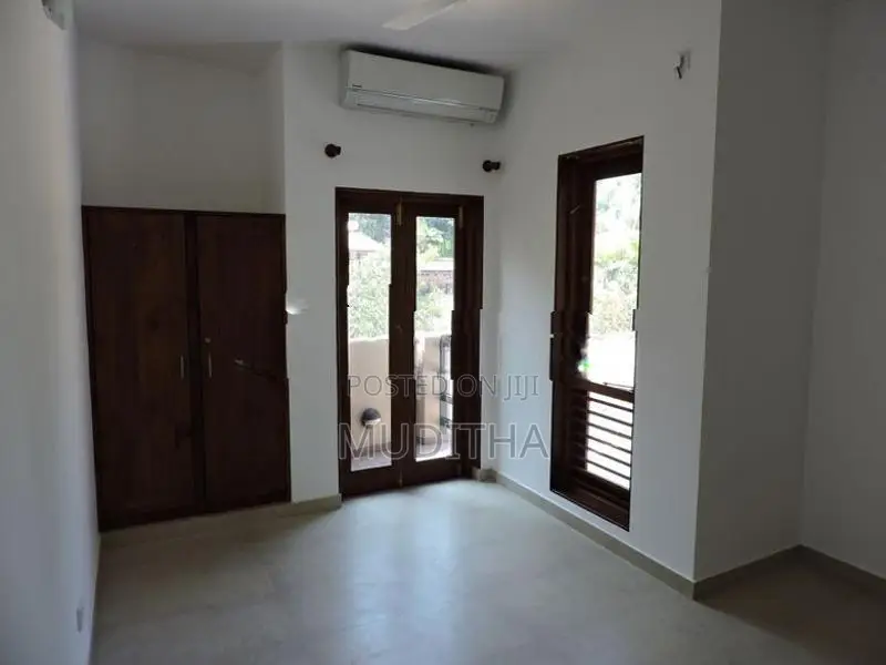03 FL Luxury House for Sale Kadawatha