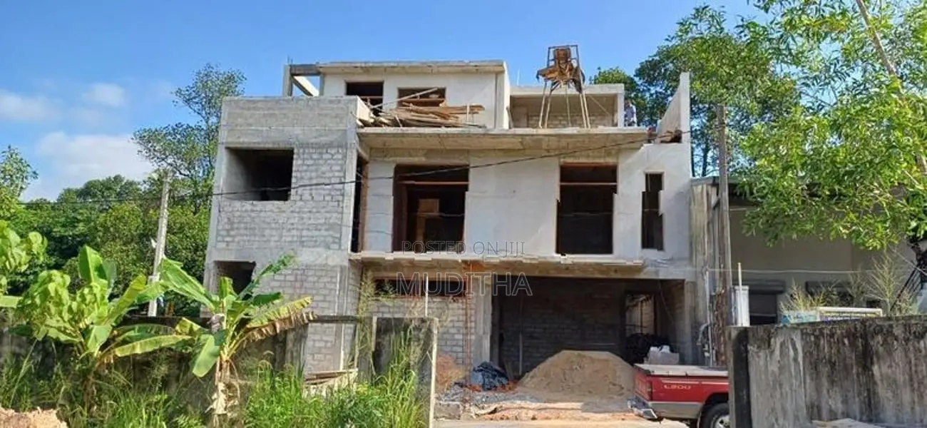 Brand New 03 Fl Luxury House for Sale Kottawa