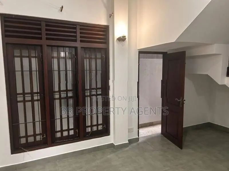 Two-Story House for Sale in Angoda