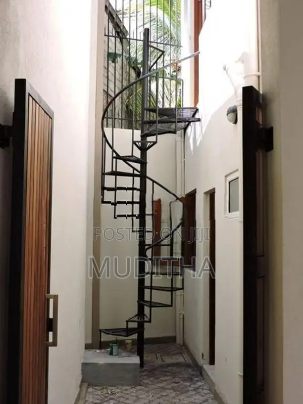 03 FL Luxury House for Sale Kandy