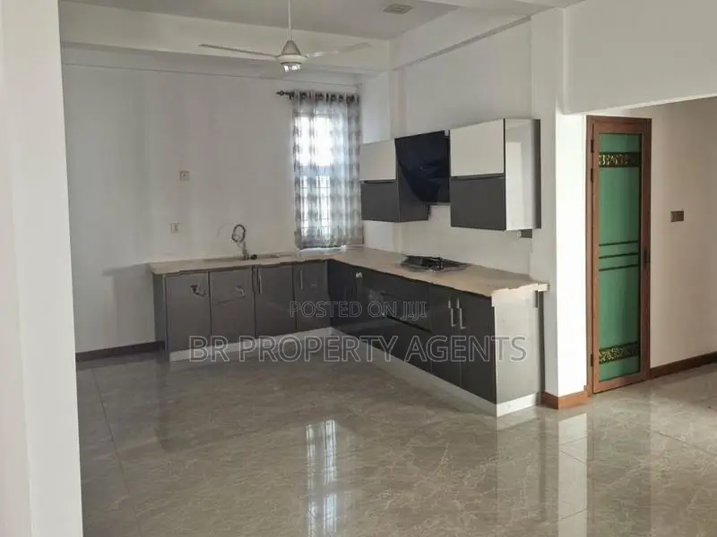 Modern Apartment for Sale in Kottawa