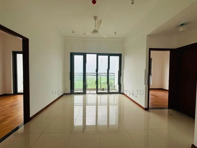 Brand New Apartment | the Residencies Kotte