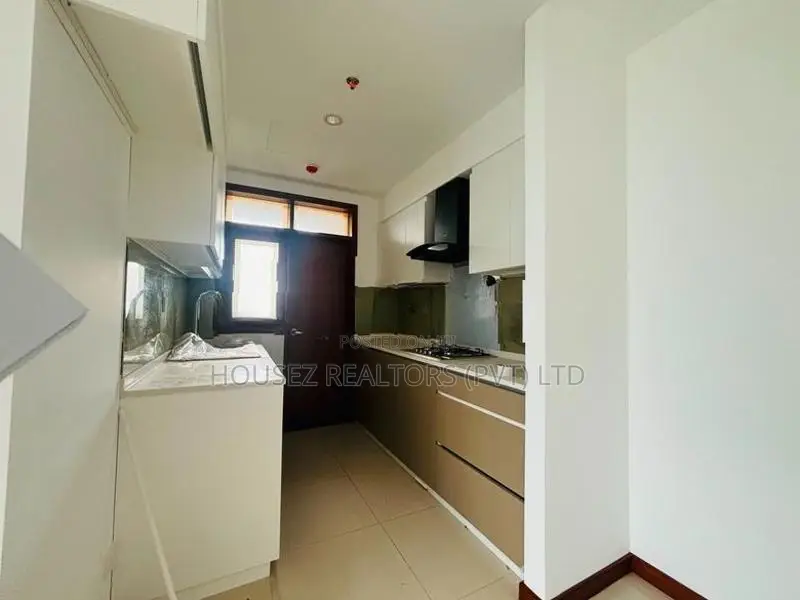 Brand New Apartment | the Residencies Kotte