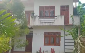 Three-Storey House for Sale – Polgahawela