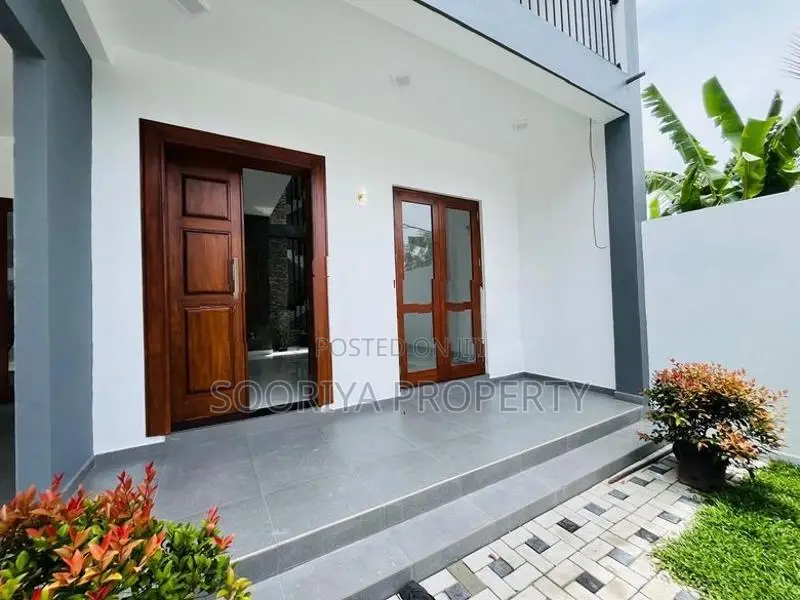වඩාත් ඉඩකඩ ඇති දෙමහල් නිවසක් විකිණීමට - Piliyandala