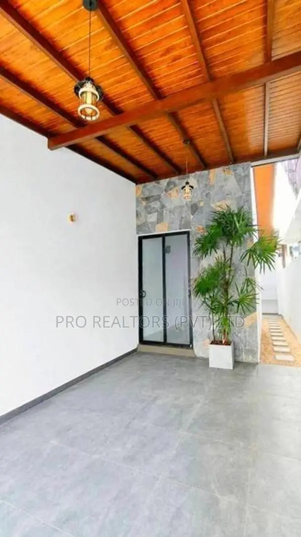 Brand New Single-Storey House for Sale in Athurugiriya