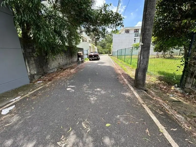 Residential Land for Sale in Thalawathugoda