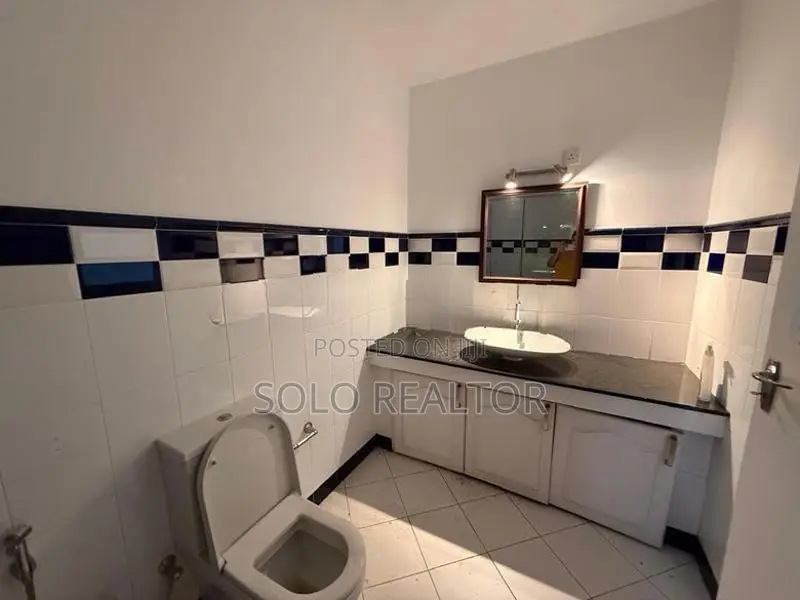 Dehiwala House with Land Sale