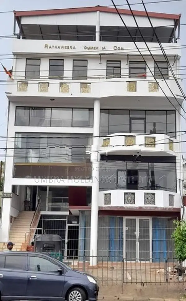 Newly Renovated Commercial Building For Rent in Nugegoda - 3896U