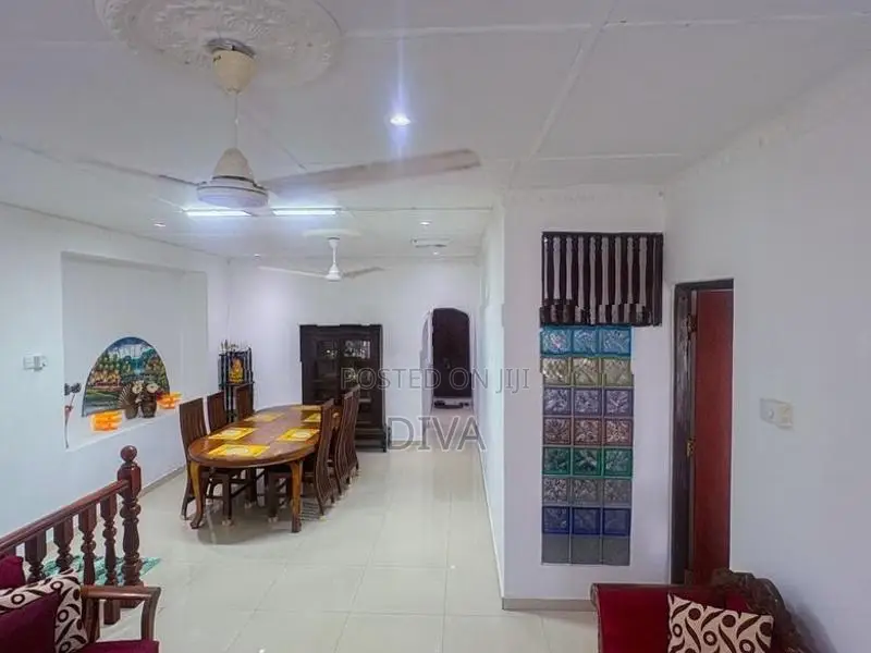 Fully Furnished Upstairs Seperate House for Rent Dehiwala