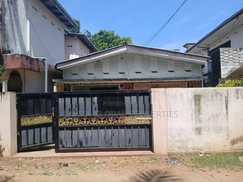 House for Sale Koiyaththodam