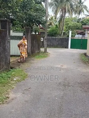 Land for Sale - Athurugiriya
