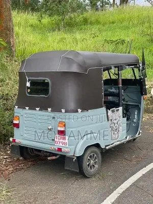 Bajaj RE 1983