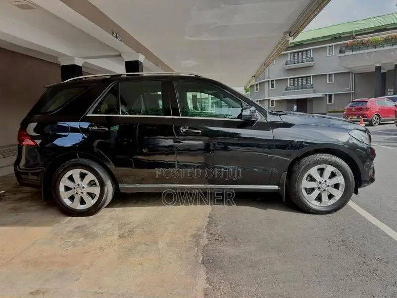 Mercedes Benz GLE 250D 4MATIC 2015