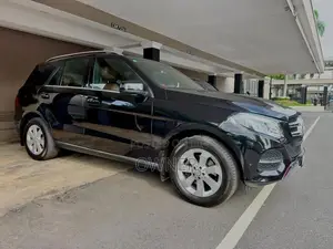 Mercedes Benz GLE 250D 4MATIC 2015