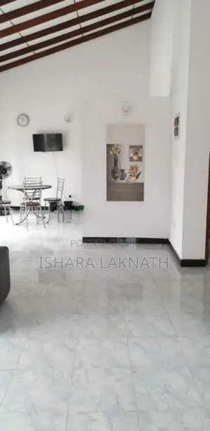 2 Bed Room Apartment For Short Term Rental Piliyandala