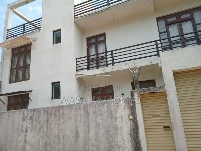 Valuable House for Sale Pannipitiya