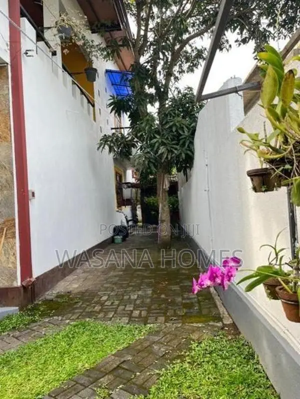 Prime House for Sale Borelesgamuwa