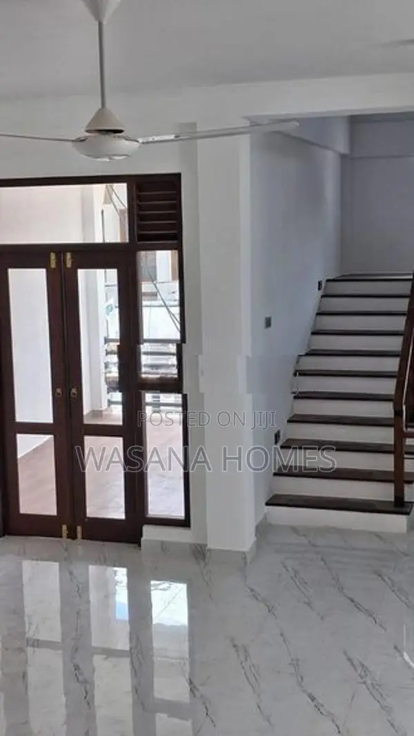 Brand New 3 Story House for Sale Nugegoda