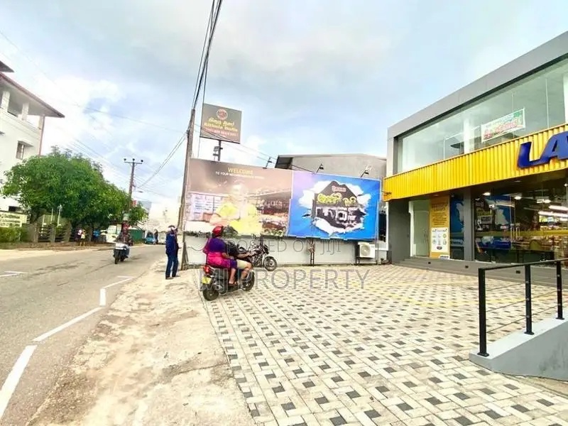 ( IS-1031) Valuable 1st Floor Commercial Shop Space Rent in Homagama