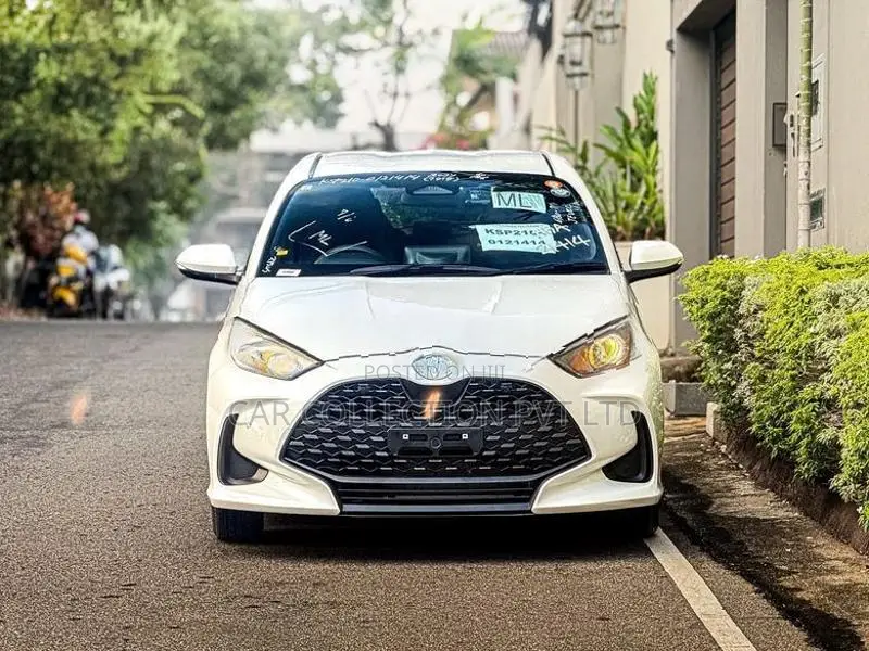 Toyota Yaris X Grade 2024