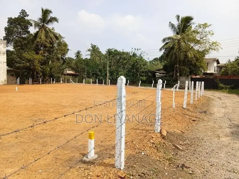 Prime Land for Sale - Athurugiriya